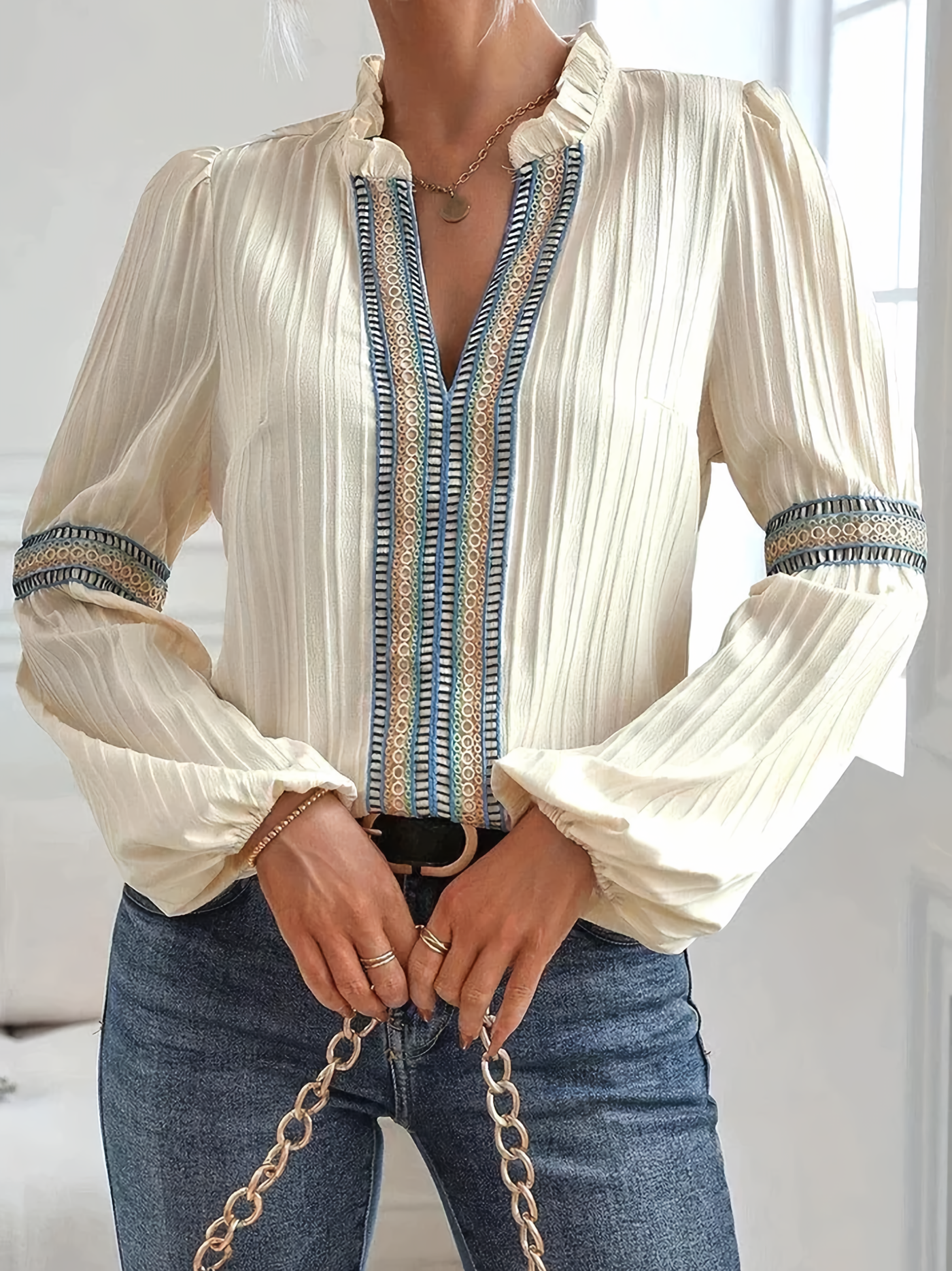 Elvira | Luxuriöse Bluse mit V-Ausschnitt